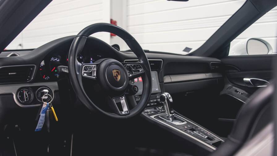 Mandataire Automobile occasion, recherche de Porsche 911-991-2-3-0-450ch-carrera-gts-pdk - E-Motors