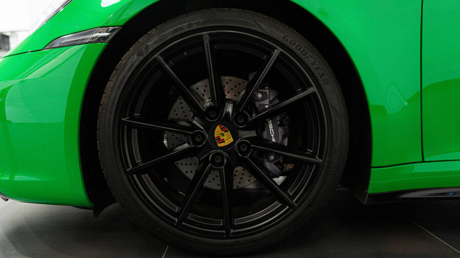 Mandataire Automobile occasion, recherche de Porsche 911-992-carrera-t-3-0-385ch-pdk - E-Motors