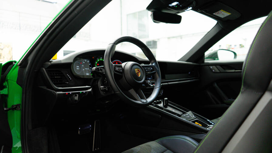 Mandataire Automobile occasion, recherche de Porsche 911-992-carrera-t-3-0-385ch-pdk - E-Motors