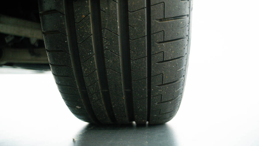 Mandataire Automobile occasion, recherche de Porsche Cayenne-e-hybrid-3-0-v6-470-ch - E-Motors