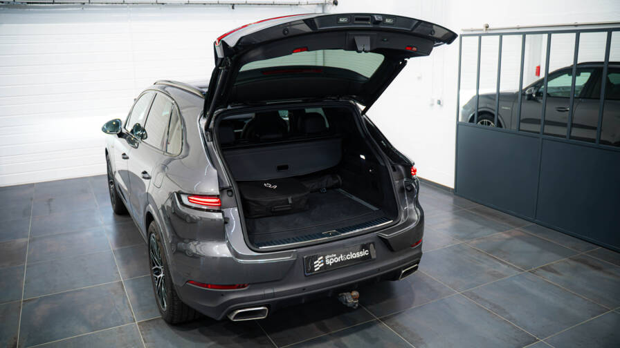 Mandataire Automobile occasion, recherche de Porsche Cayenne-e-hybrid-3-0-v6-470-ch - E-Motors