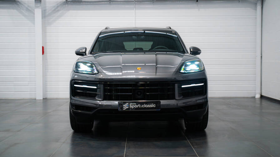 Mandataire Automobile occasion, recherche de Porsche Cayenne-e-hybrid-3-0-v6-470-ch - E-Motors