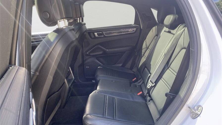 Mandataire Automobile occasion, recherche de Porsche Cayenne-iii-e-hybrid-3-0-v6-462-ch-tiptronic-bva-cayenne-coupe-e-hybrid-3-0-v6-462-ch-tiptronic-bva - E-Motors