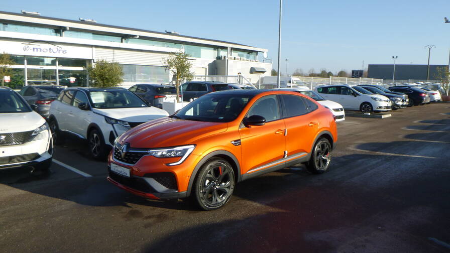 Avis-mandataire-auto-Emotors-Renault-Arkana-R-s-line-tce-140-edc-sur-quip.