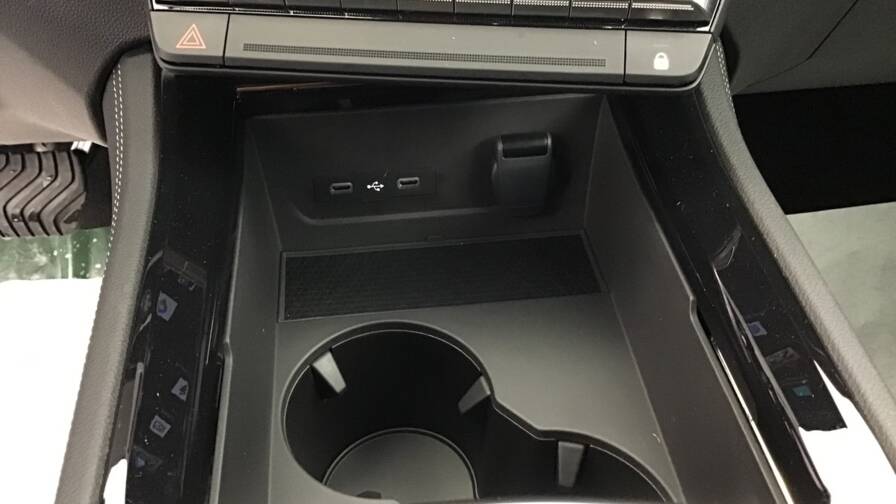 Mandataire Automobile occasion, recherche de Renault Austral-e-tech-full-hybrid-200-gsr2-techno5-portes-vp-essence-courant-lectrique042024-042025 - E-Motors