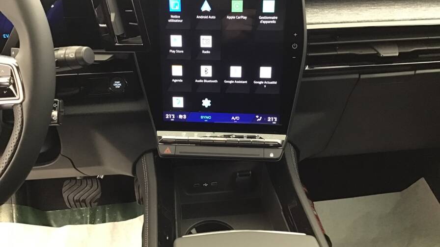 Mandataire Automobile occasion, recherche de Renault Austral-e-tech-full-hybrid-200-gsr2-techno5-portes-vp-essence-courant-lectrique042024-042025 - E-Motors