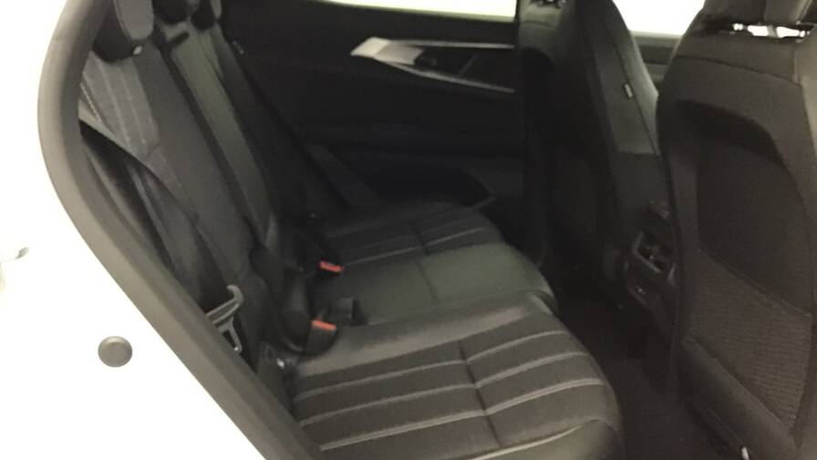 Mandataire Automobile occasion, recherche de Renault Austral-e-tech-full-hybrid-200-gsr2-techno5-portes-vp-essence-courant-lectrique042024-042025 - E-Motors