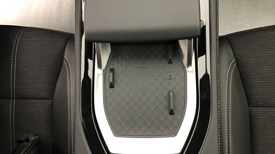 Mandataire Automobile occasion, recherche de Renault Austral-e-tech-full-hybrid-200-gsr2-techno5-portes-vp-essence-courant-lectrique042024-042025 - E-Motors