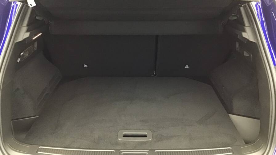 Mandataire Automobile occasion, recherche de Renault Austral-e-tech-full-hybrid-200-gsr2-techno5-portes-vp-essence-courant-lectrique042024-042025 - E-Motors