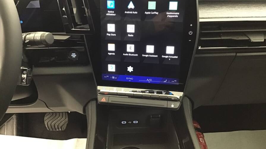 Mandataire Automobile occasion, recherche de Renault Austral-e-tech-full-hybrid-200-gsr2-techno5-portes-vp-essence-courant-lectrique042024-042025 - E-Motors