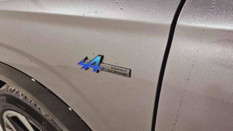 Mandataire Automobile neuf, recherche de Renault Austral-mild-hybrid-160-auto-gsr2-techno-esprit-alpine - E-Motors