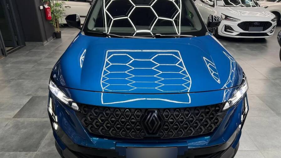 Mandataire Automobile neuf, recherche de Renault Austral-full-hybrid-e-tech-200-esprit-alpine-plus-harman-plus-toit-pano-plus-pack-parking-360 - E-Motors