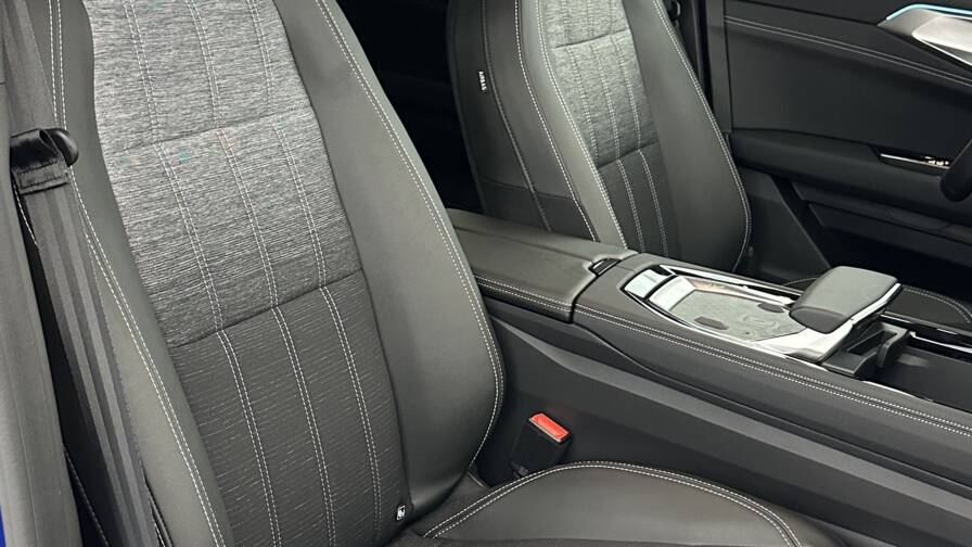 Mandataire Automobile neuf, recherche de Renault Austral-e-tech-full-hybrid-200ch-techno - E-Motors