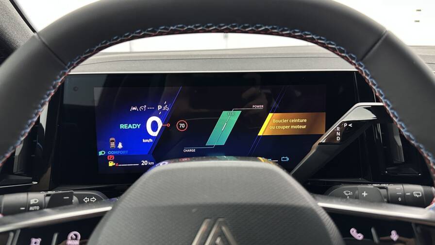 Mandataire Automobile neuf, recherche de Renault Austral-e-tech-full-hybrid-200ch-techno-esprit-alpine - E-Motors
