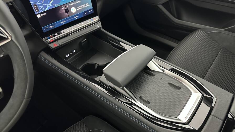 Mandataire Automobile neuf, recherche de Renault Austral-e-tech-full-hybrid-200ch-techno-esprit-alpine - E-Motors