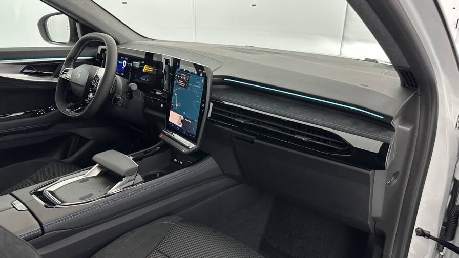 Mandataire Automobile neuf, recherche de Renault Austral-e-tech-full-hybrid-200ch-techno-esprit-alpine - E-Motors