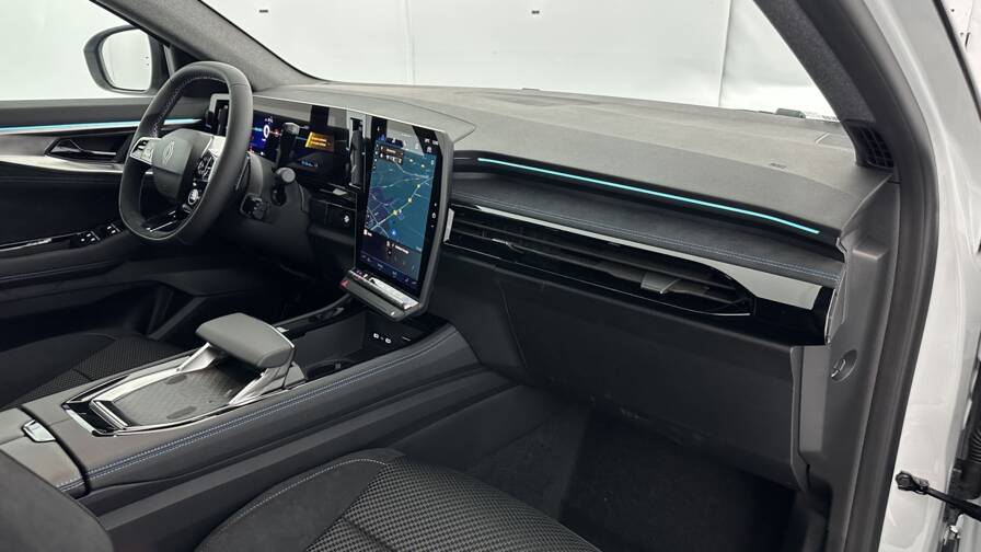 Mandataire Automobile neuf, recherche de Renault Austral-e-tech-full-hybrid-200ch-techno-esprit-alpine - E-Motors