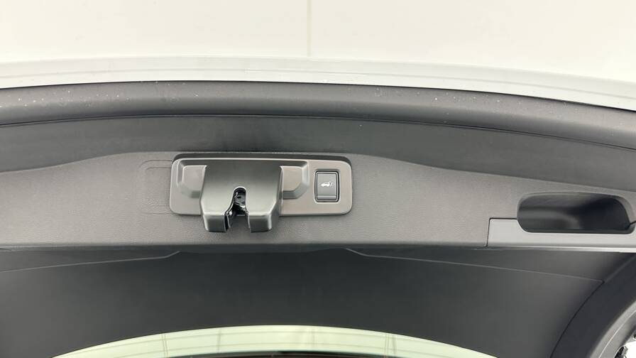 Mandataire Automobile neuf, recherche de Renault Austral-e-tech-full-hybrid-200ch-techno-esprit-alpine - E-Motors