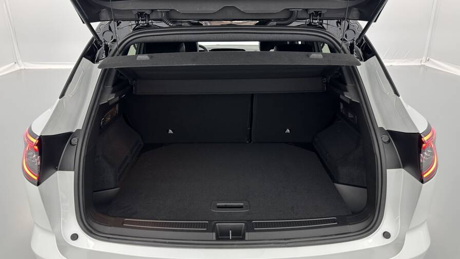 Mandataire Automobile neuf, recherche de Renault Austral-e-tech-full-hybrid-200ch-techno-esprit-alpine - E-Motors