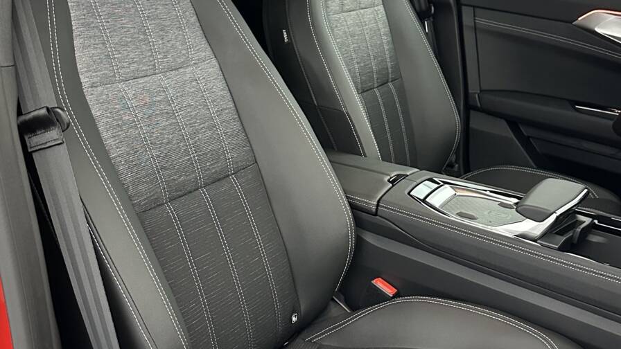 Mandataire Automobile neuf, recherche de Renault Austral-e-tech-full-hybrid-200ch-techno - E-Motors