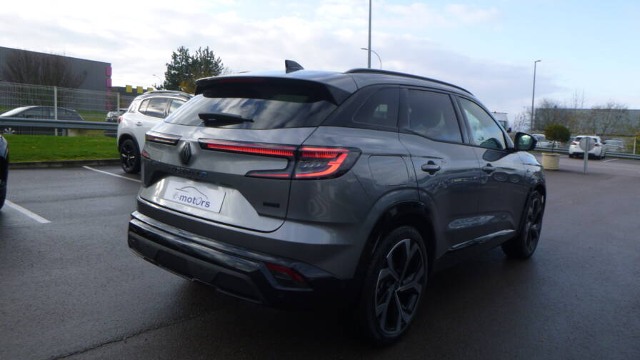 Mandataire Automobile neuf, recherche de Renault Austral-e-tech-full-hybrid-200-techno-esprit-alpine-plus-hml-plus-pack-safety - E-Motors