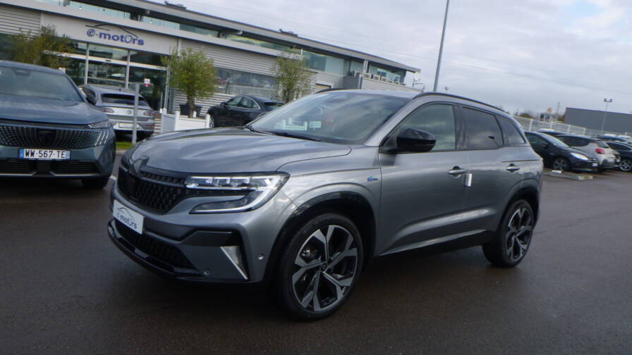 Mandataire Automobile neuf, recherche de Renault Austral-e-tech-full-hybrid-200-techno-esprit-alpine-plus-hml-plus-pack-safety - E-Motors