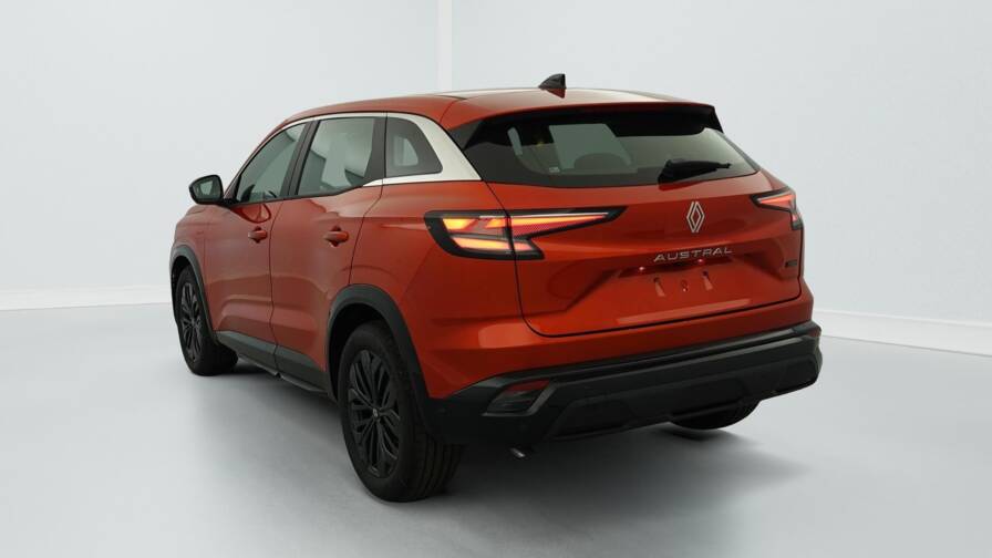 Mandataire Automobile neuf, recherche de Renault Austral-nouveau-full-hybrid-e-tech-200-ch-evolution - E-Motors