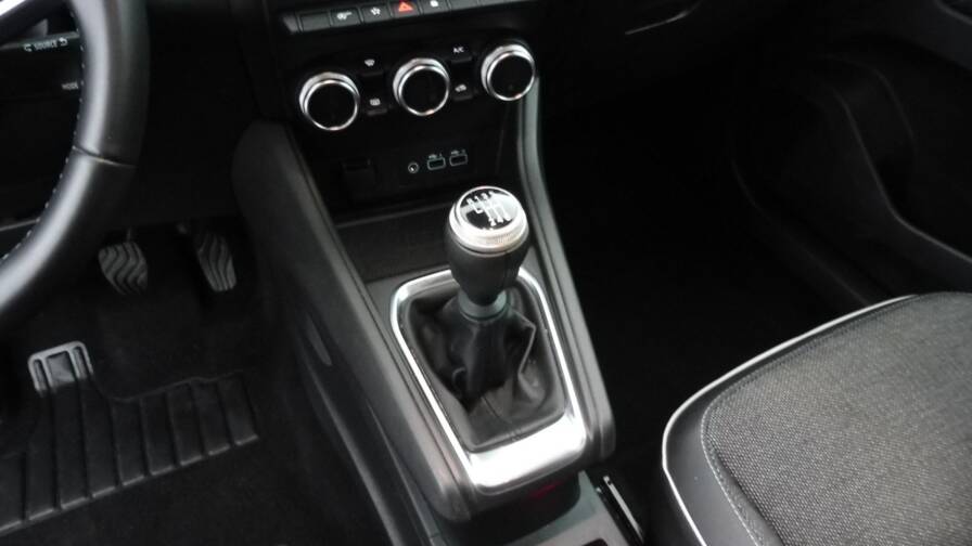 Mandataire Automobile occasion, recherche de Renault Captur-1-0-tce-90ch-techno - E-Motors