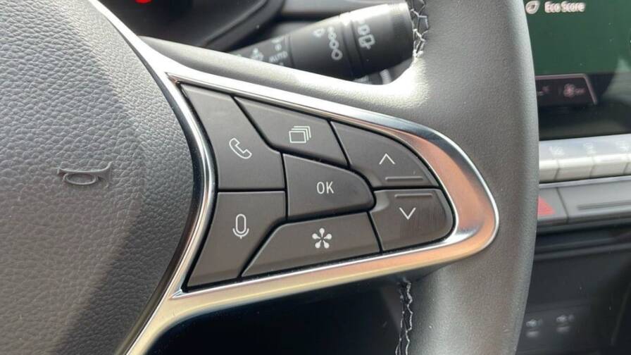 Mandataire Automobile neuf, recherche de Renault Captur-1-6-e-tech-full-hybrid-145ch-techno - E-Motors