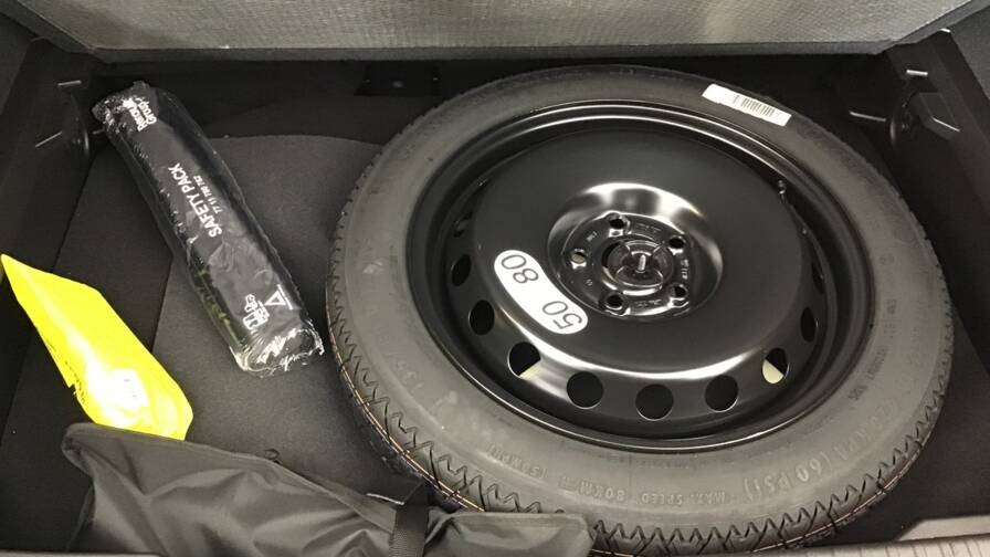 Mandataire Automobile occasion, recherche de Renault Captur-e-tech-full-hybrid-145-ch-esprit-alpine5-portes-vp-essence-courant-lectrique042024-052025 - E-Motors