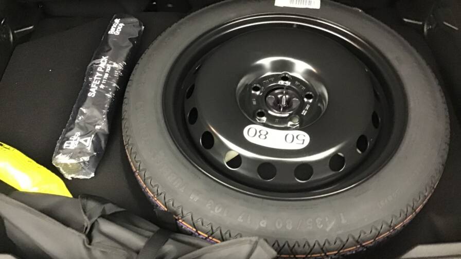 Mandataire Automobile occasion, recherche de Renault Captur-e-tech-full-hybrid-145-ch-esprit-alpine5-portes-vp-essence-courant-lectrique042024-052025 - E-Motors