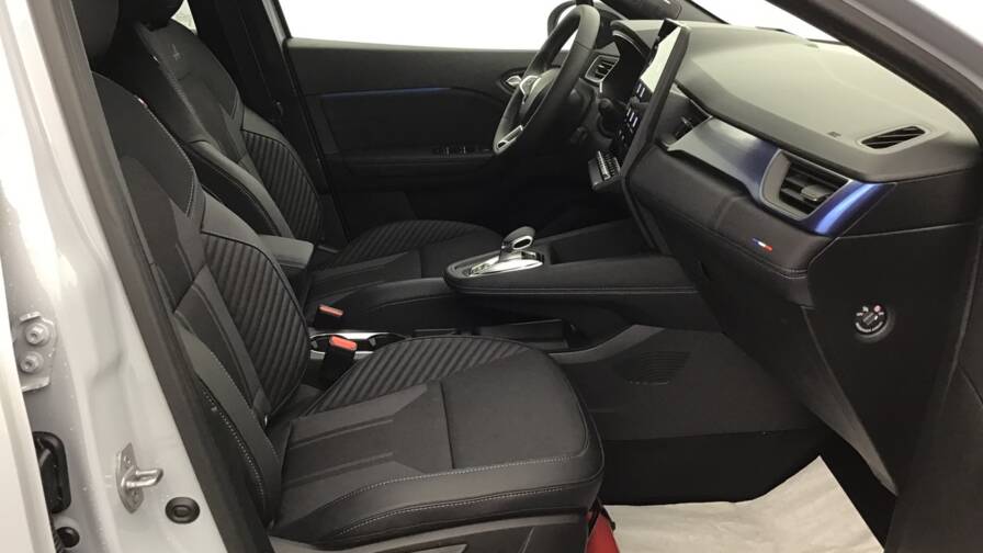 Mandataire Automobile occasion, recherche de Renault Captur-e-tech-full-hybrid-145-ch-esprit-alpine5-portes-vp-essence-courant-lectrique042024-052025 - E-Motors