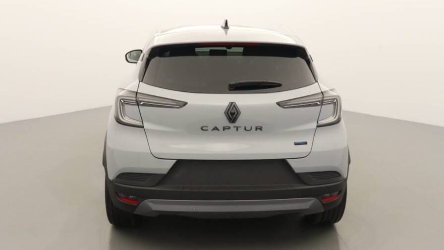 Mandataire Automobile occasion, recherche de Renault Captur-e-tech-full-hybrid-145-ch-esprit-alpine5-portes-vp-essence-courant-lectrique042024-052025 - E-Motors