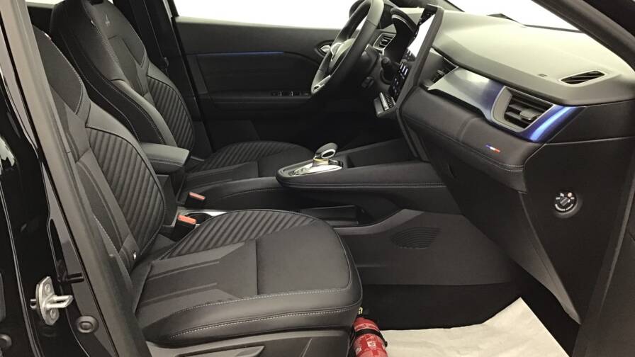 Mandataire Automobile occasion, recherche de Renault Captur-e-tech-full-hybrid-145-ch-esprit-alpine5-portes-vp-essence-courant-lectrique042024-052025 - E-Motors