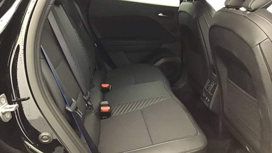 Mandataire Automobile occasion, recherche de Renault Captur-e-tech-full-hybrid-145-ch-esprit-alpine5-portes-vp-essence-courant-lectrique042024-052025 - E-Motors