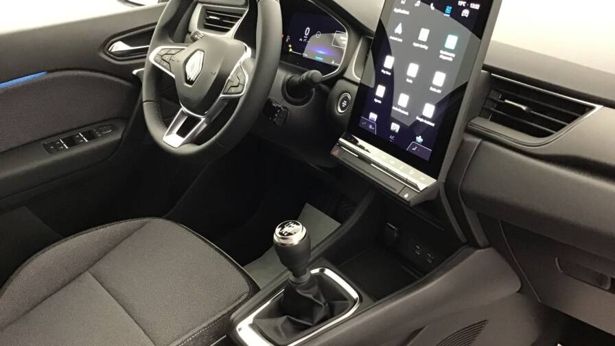 Mandataire Automobile occasion, recherche de Renault Captur-tce-90-ch-techno5-portes-vp-essence-sans-plomb012025-en-cours - E-Motors