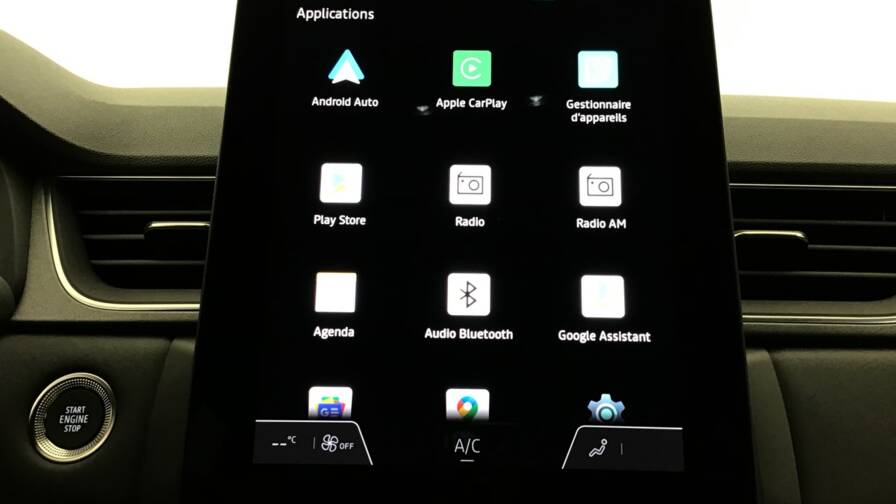Mandataire Automobile occasion, recherche de Renault Captur-tce-90-ch-techno5-portes-vp-essence-sans-plomb012025-en-cours - E-Motors