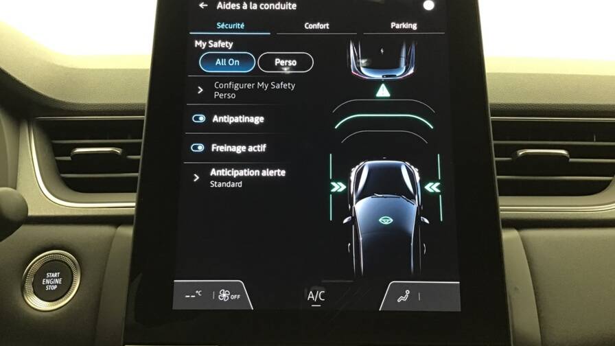 Mandataire Automobile occasion, recherche de Renault Captur-tce-90-ch-techno5-portes-vp-essence-sans-plomb012025-en-cours - E-Motors