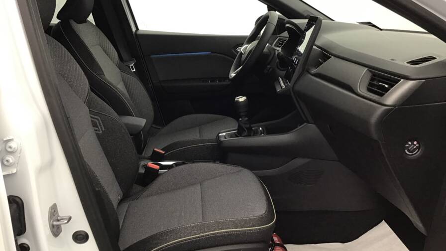 Mandataire Automobile occasion, recherche de Renault Captur-tce-90-ch-techno5-portes-vp-essence-sans-plomb012025-en-cours - E-Motors