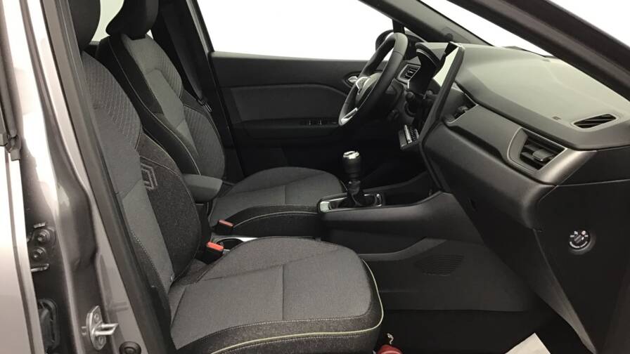 Mandataire Automobile occasion, recherche de Renault Captur-tce-90-ch-techno5-portes-vp-essence-sans-plomb012025-en-cours - E-Motors