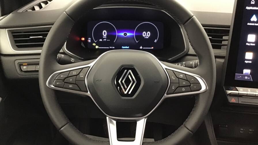 Mandataire Automobile occasion, recherche de Renault Captur-tce-90-ch-techno5-portes-vp-essence-sans-plomb012025-en-cours - E-Motors