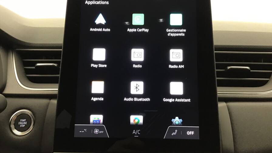 Mandataire Automobile occasion, recherche de Renault Captur-tce-90-ch-techno5-portes-vp-essence-sans-plomb012025-en-cours - E-Motors