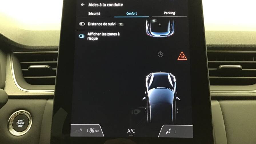 Mandataire Automobile occasion, recherche de Renault Captur-tce-90-ch-techno5-portes-vp-essence-sans-plomb012025-en-cours - E-Motors