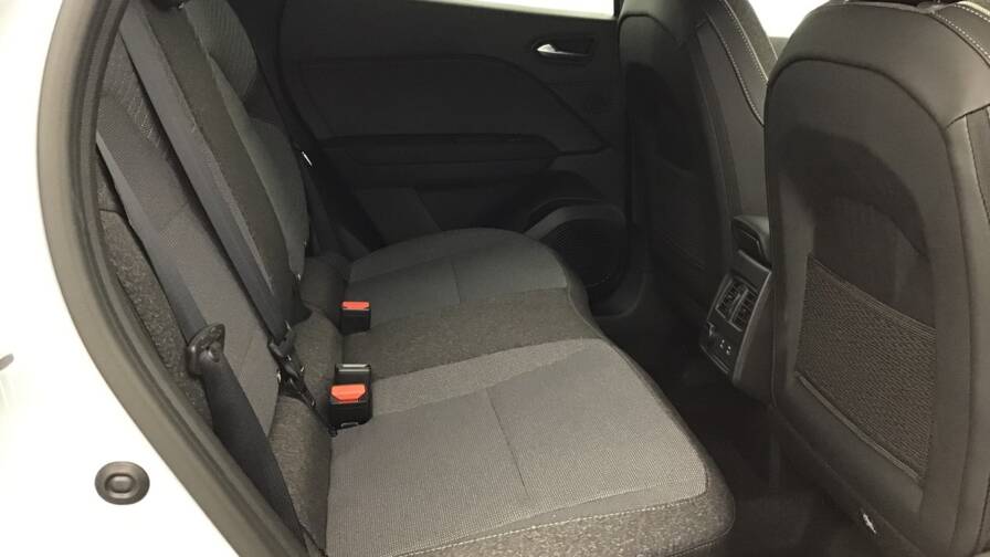 Mandataire Automobile occasion, recherche de Renault Captur-tce-90-ch-techno5-portes-vp-essence-sans-plomb012025-en-cours - E-Motors