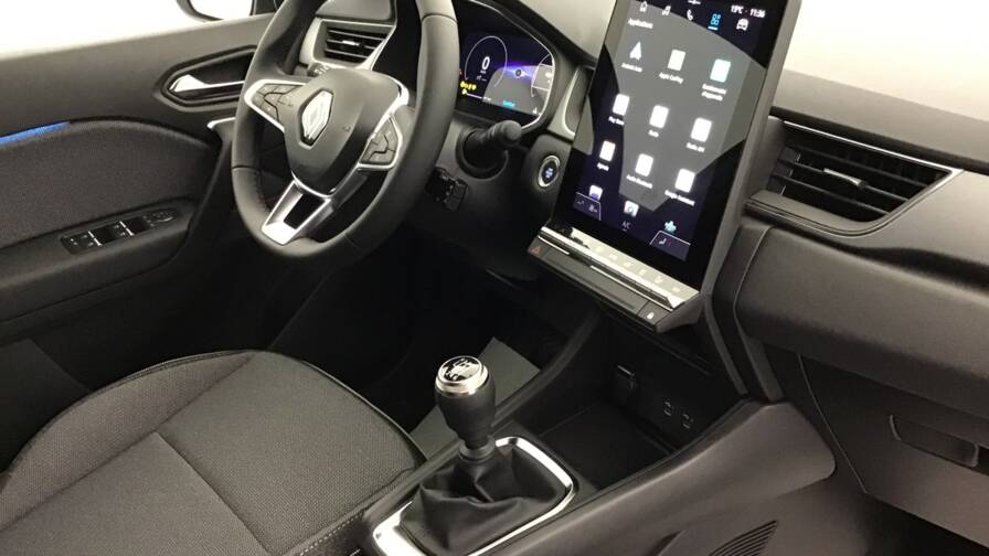 Mandataire Automobile occasion, recherche de Renault Captur-tce-90-ch-techno5-portes-vp-essence-sans-plomb012025-en-cours - E-Motors