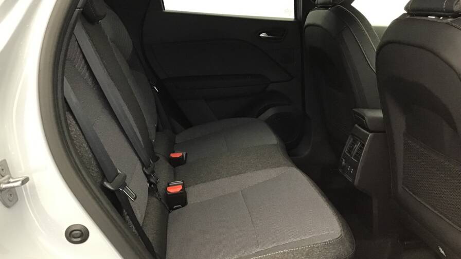 Mandataire Automobile occasion, recherche de Renault Captur-tce-90-ch-techno5-portes-vp-essence-sans-plomb012025-en-cours - E-Motors