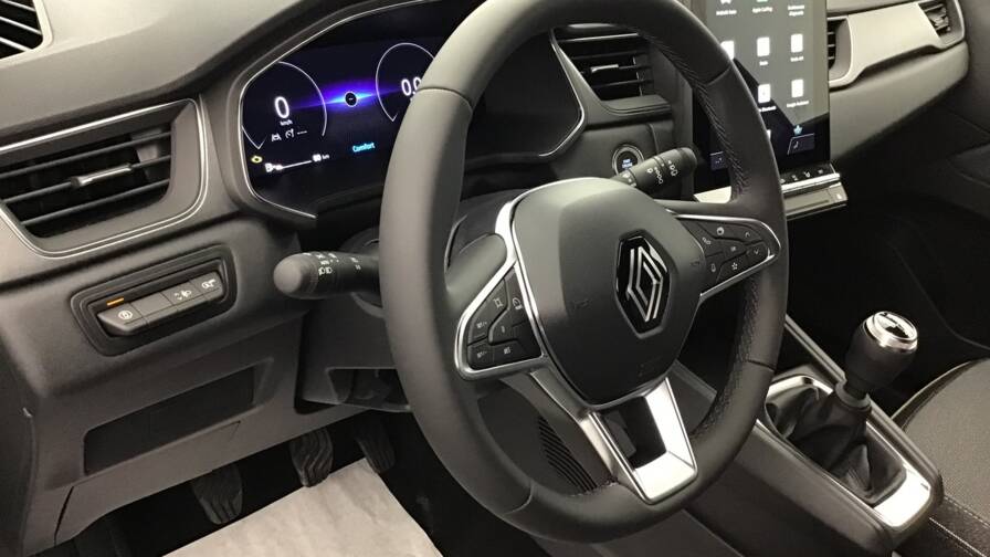 Mandataire Automobile occasion, recherche de Renault Captur-tce-90-ch-techno5-portes-vp-essence-sans-plomb012025-en-cours - E-Motors