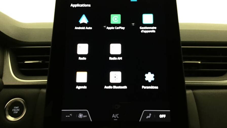 Mandataire Automobile occasion, recherche de Renault Captur-tce-90-ch-techno5-portes-vp-essence-sans-plomb012025-en-cours - E-Motors