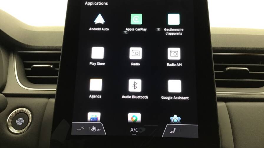 Mandataire Automobile occasion, recherche de Renault Captur-tce-90-ch-techno5-portes-vp-essence-sans-plomb012025-en-cours - E-Motors