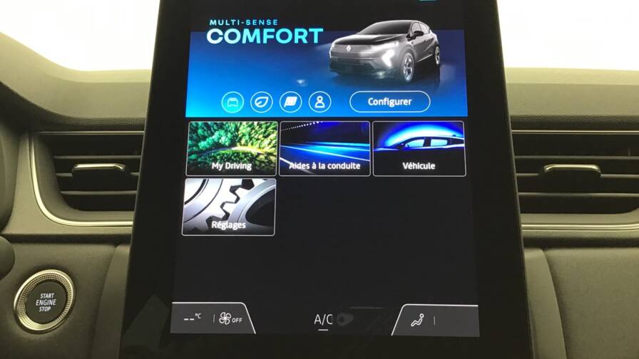 Mandataire Automobile occasion, recherche de Renault Captur-tce-90-ch-techno5-portes-vp-essence-sans-plomb012025-en-cours - E-Motors